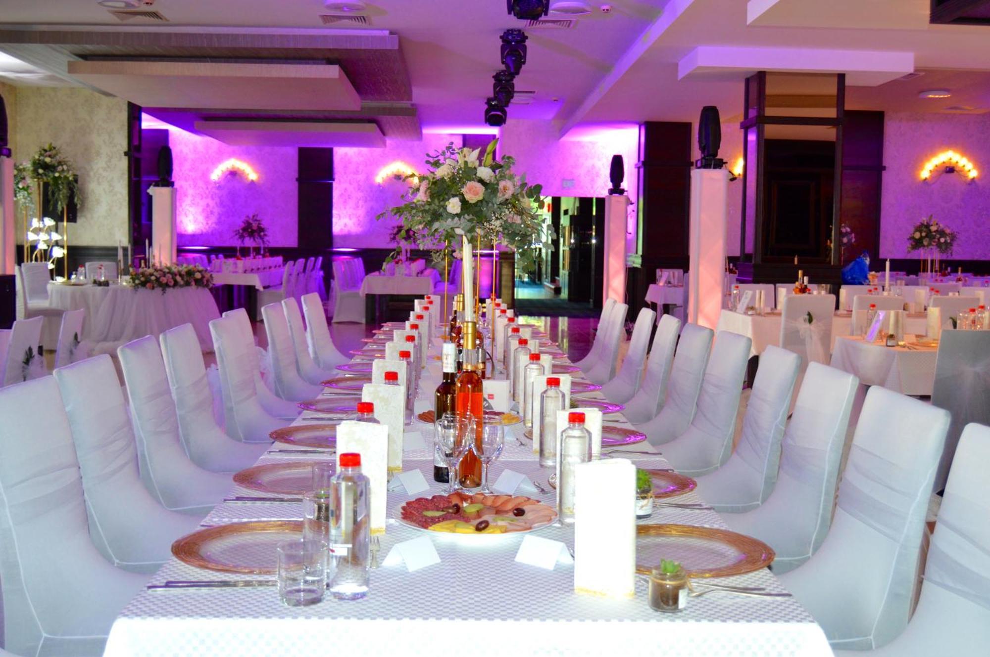 Hemus Hotel - Vratza Vratsa ภายนอก รูปภาพ