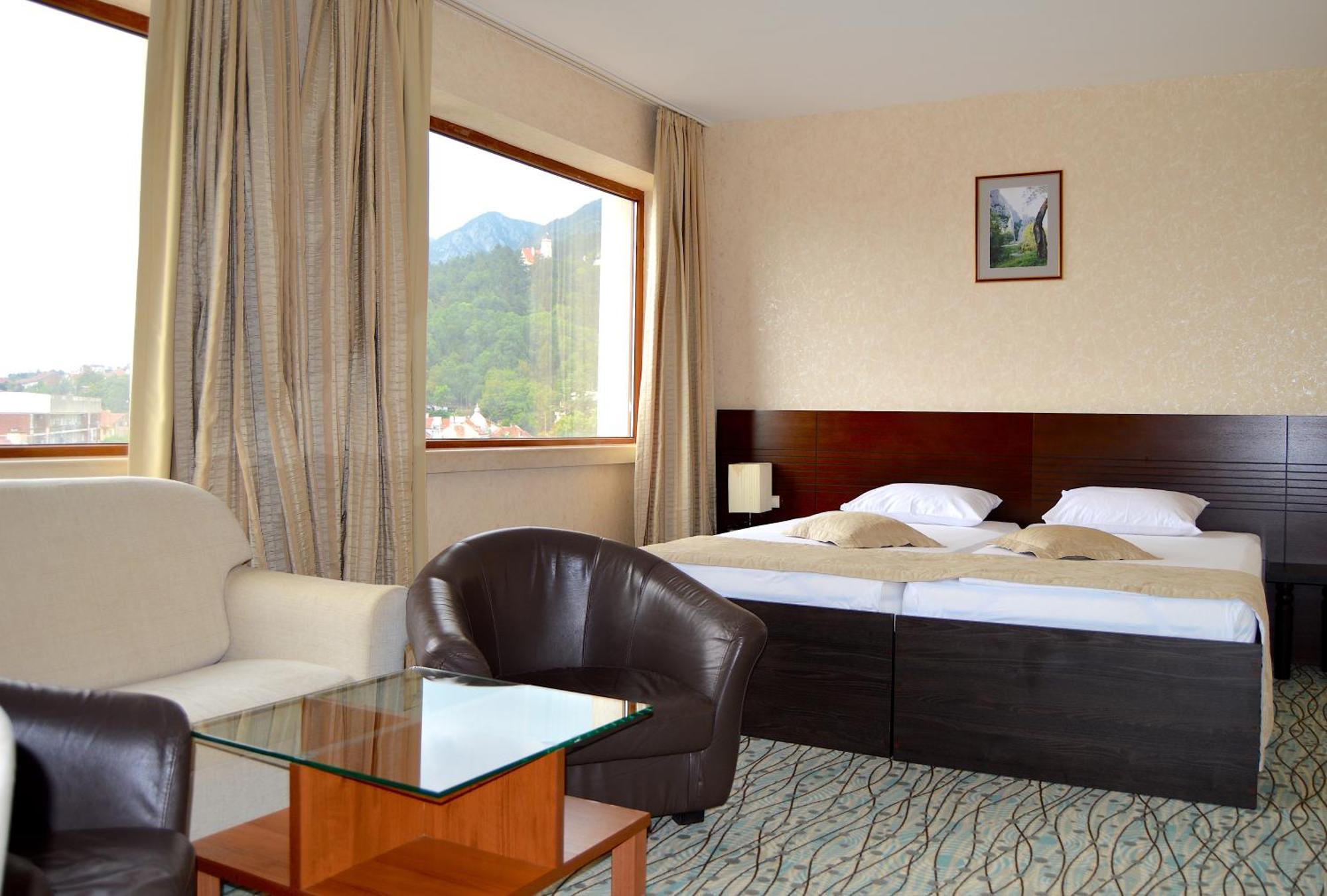Hemus Hotel - Vratza Vratsa ภายนอก รูปภาพ